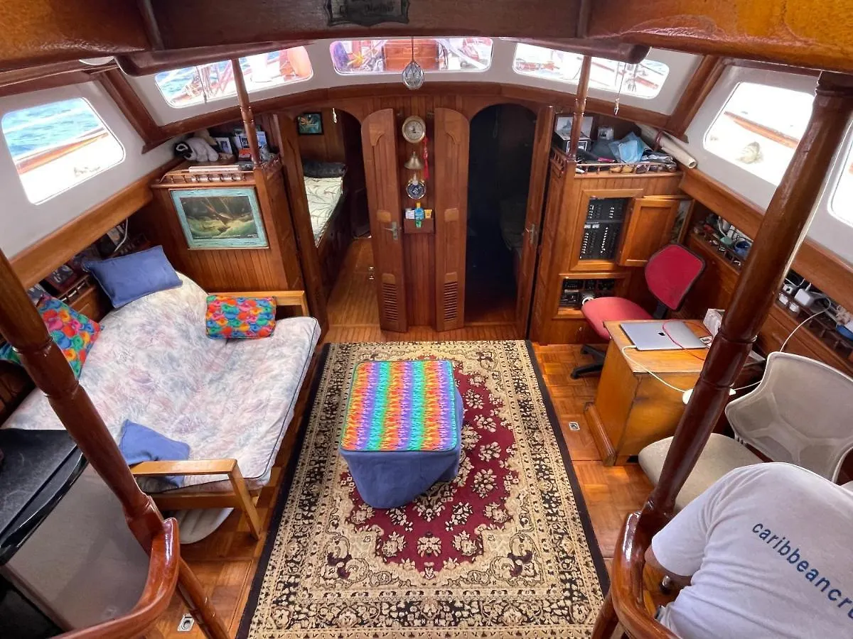 Botel St Thomas Stay On Sailboat Ragamuffin Incl Meals Water Toys Water Island