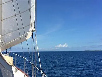 Botel St Thomas Stay On Sailboat Ragamuffin Incl Meals Water Toys Water Island