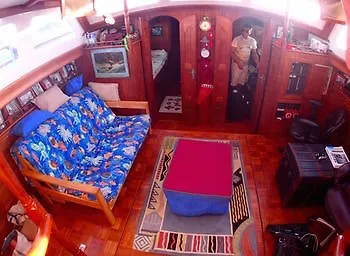 Hotel en barco St Thomas Stay On Sailboat Ragamuffin Incl Meals Water Toys Water Island